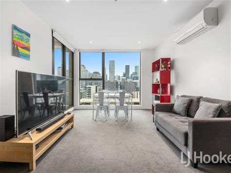 1604E/888 Collins Street, Docklands, Vic 3008 .
